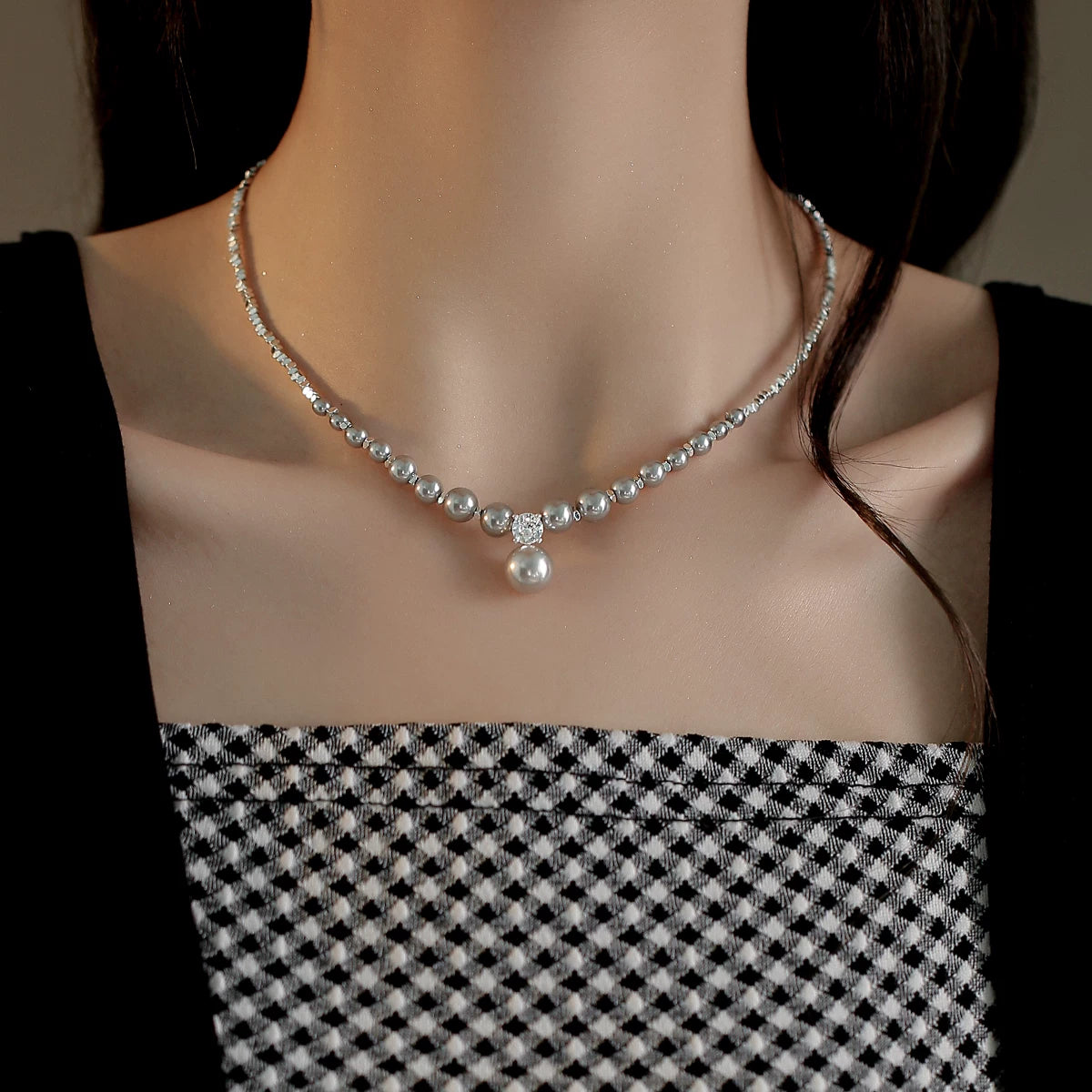 Pearl-Look Sweater Necklace
