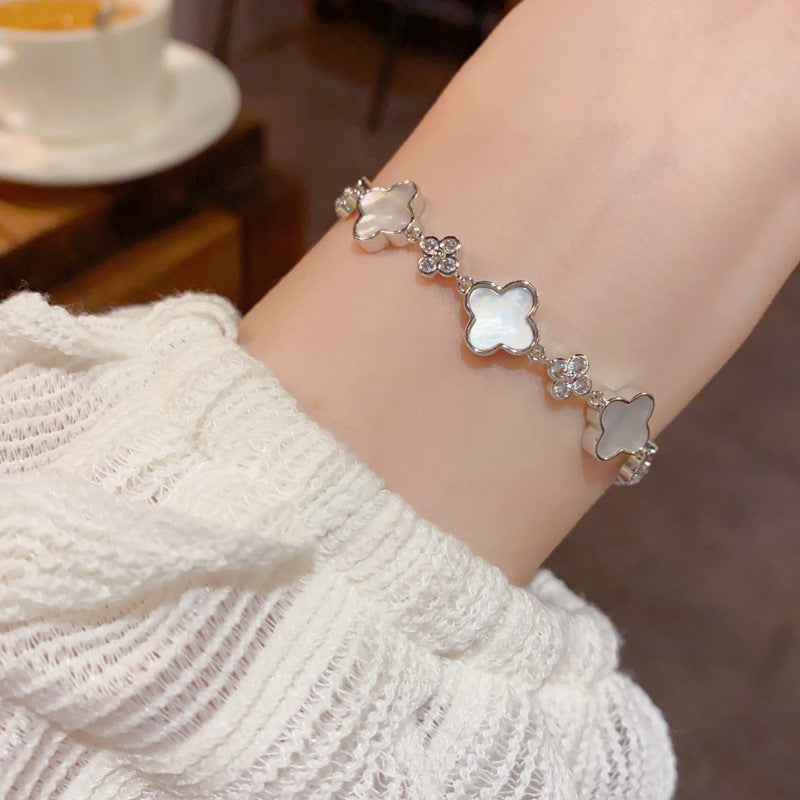 Shell Clover Zircon Bracelet