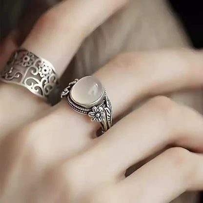 Vintage Chalcedony Open Ring