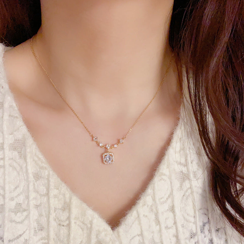 Square Zircon Flower Necklace
