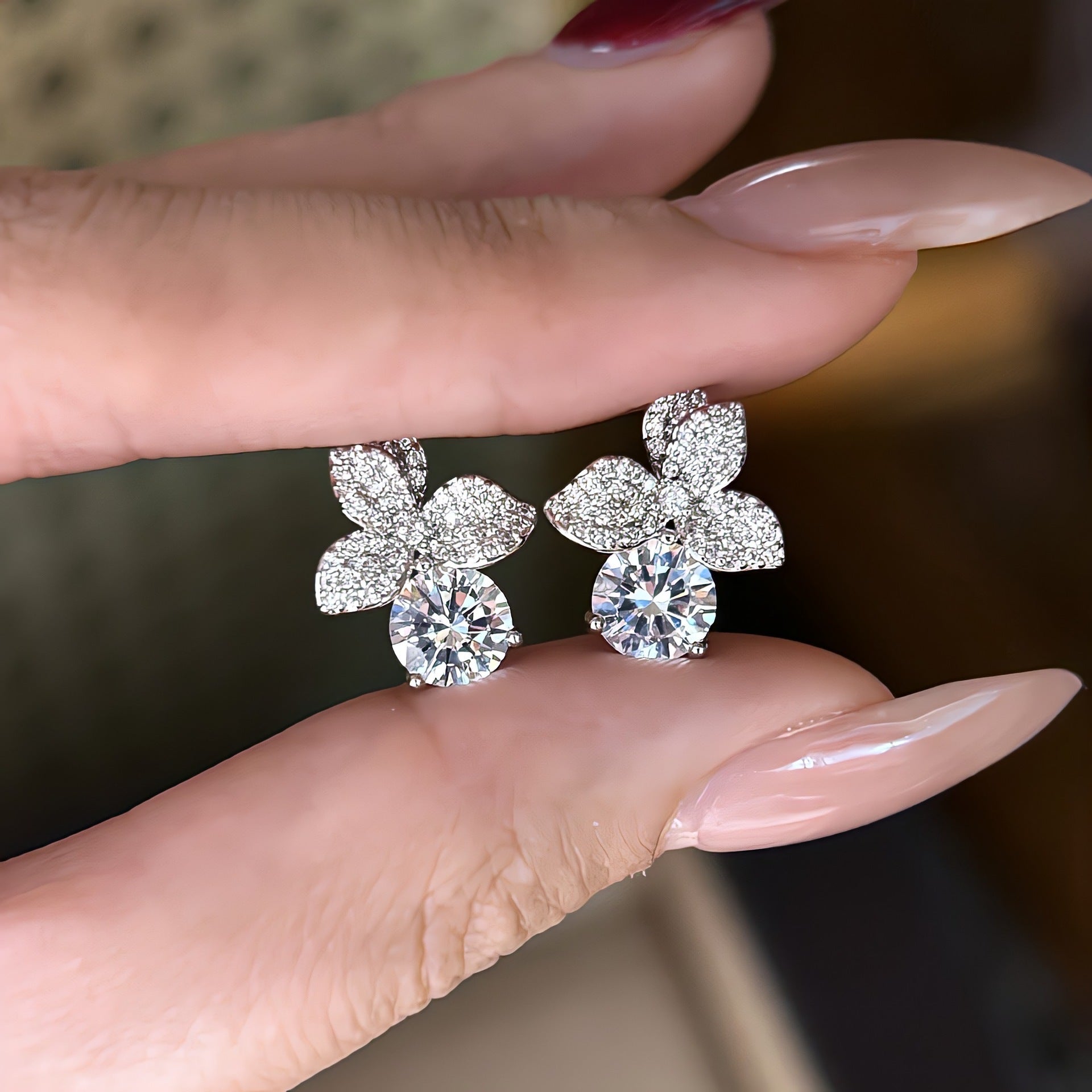 Sparkling Zircon Clover Stud Earrings