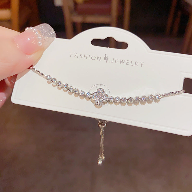 Zircon Clover Chain Bracelet