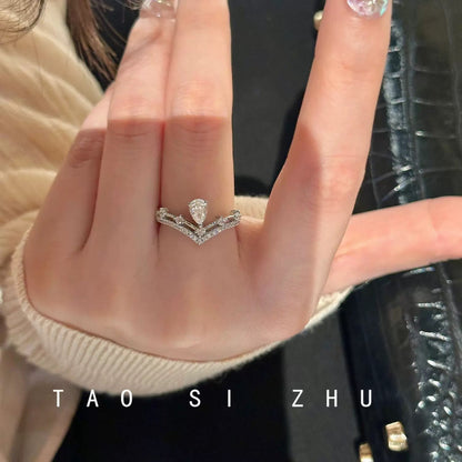 V Shape Teardrop Zircon Open Ring