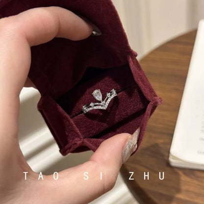 V Shape Teardrop Zircon Open Ring