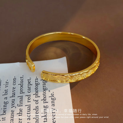 Vintage Gold Wave Open Bangle
