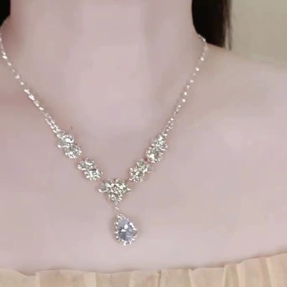 Green Zircon Floral Necklace